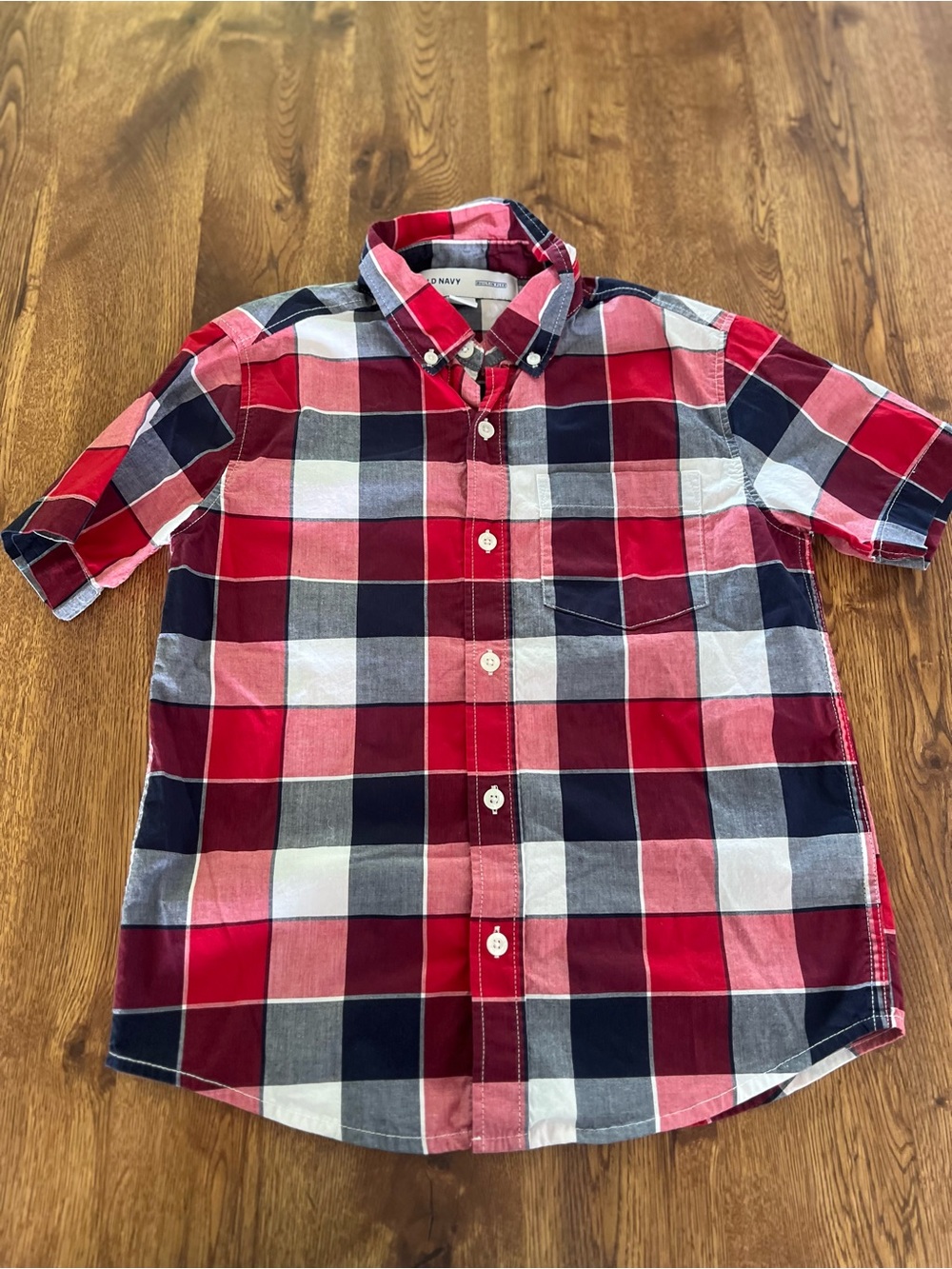Boys Old Navy Red White And Blue Plaid Button Down Shirt Size Medium 8)